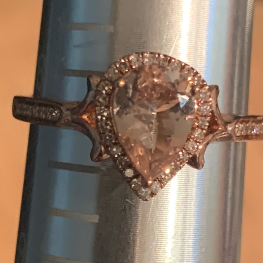 10 karat Gold engagement ring pear-shaped moissanite stone